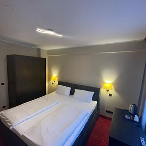 Kamer met een Queen Size Bed